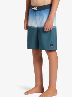 Boys Quiksilver Shorts|Boys 8-16 Everyday Division 17
