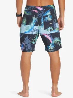 Mens Quiksilver Shorts & Amphibians|Highline Arch 19