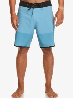 Mens Quiksilver Shorts & Amphibians|Highline Scallop 19