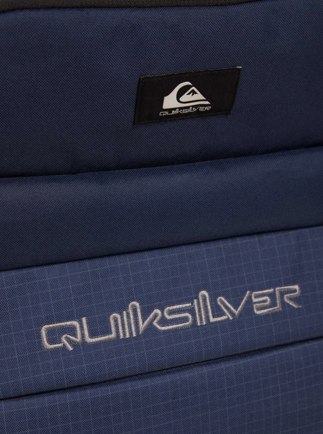 Mens Quiksilver Backpacks & Bags|Horizon 41L Wheeled Suitcase