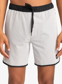Mens Quiksilver Boardshorts|Omni Scallop 17