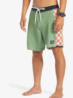Mens Quiksilver Boardshorts|Original Arch 18