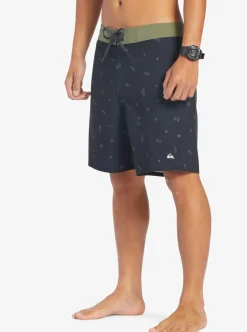 Mens Quiksilver Boardshorts|Surfsilk 69 18
