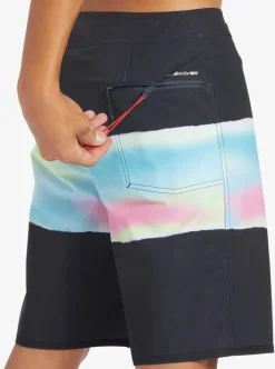 Mens Quiksilver Boardshorts|Surfsilk Air Brush 19