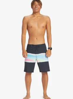 Mens Quiksilver Boardshorts|Surfsilk Air Brush 19