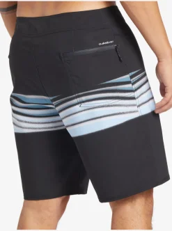 Mens Quiksilver Boardshorts|Surfsilk Air Brush 19
