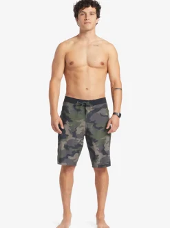 Mens Quiksilver Shorts & Amphibians|Surfsilk Hawaii Camo 21 21