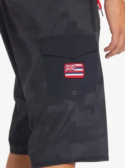 Mens Quiksilver Shorts & Amphibians|Surfsilk Hawaii Camo 21 21