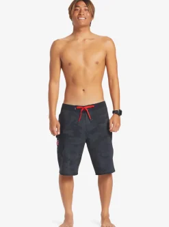 Mens Quiksilver Shorts & Amphibians|Surfsilk Hawaii Camo 21 21