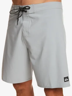 Mens Quiksilver Shorts & Amphibians|Surfsilk Kaimana 19