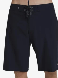 Mens Quiksilver Shorts & Amphibians|Surfsilk Kaimana 19