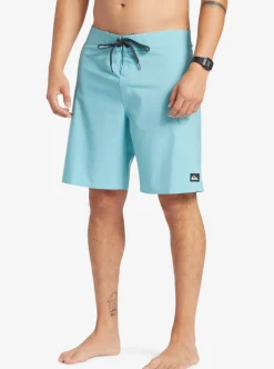 Mens Quiksilver Shorts & Amphibians|Surfsilk Kaimana 19
