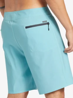 Mens Quiksilver Shorts & Amphibians|Surfsilk Kaimana 19
