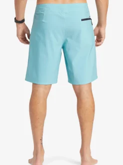 Mens Quiksilver Shorts & Amphibians|Surfsilk Kaimana 19