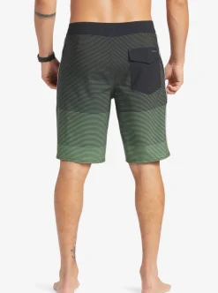 Mens Quiksilver Boardshorts|Surfsilk Massive 20