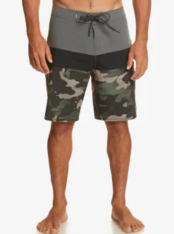 Mens Quiksilver Boardshorts|Surfsilk Panel 20