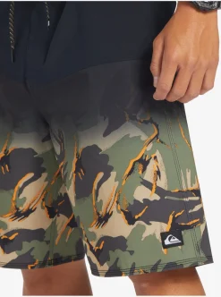 Mens Quiksilver Boardshorts|Surfsilk Panel 20