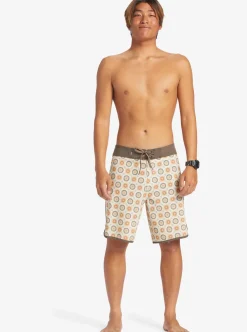 Mens Quiksilver Boardshorts|Surfsilk Scallop 19
