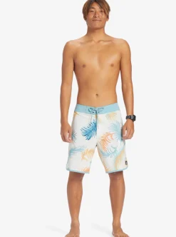 Mens Quiksilver Boardshorts|Surfsilk Scallop 19