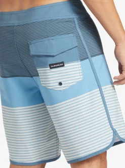Mens Quiksilver Boardshorts|Surfsilk Tijuana 19