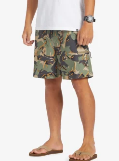 Mens Quiksilver Boardshorts|Taxer Cargo 18